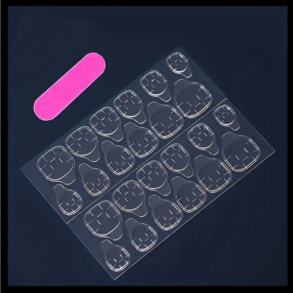 NWOT~ Full cover press on nails, set of 24 count - Picture 5 of 9